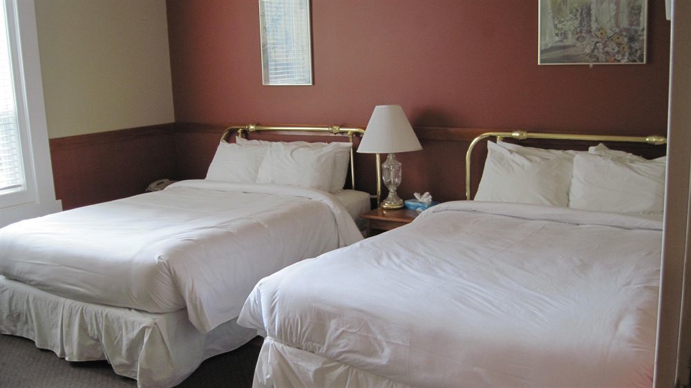 Royal Hotel 칠리왝 외부 사진